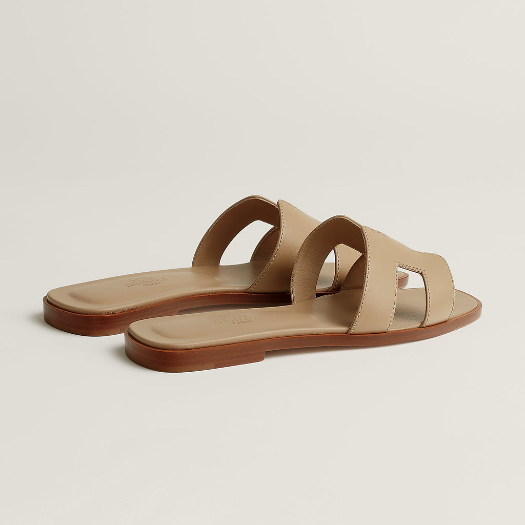 Oran sandal