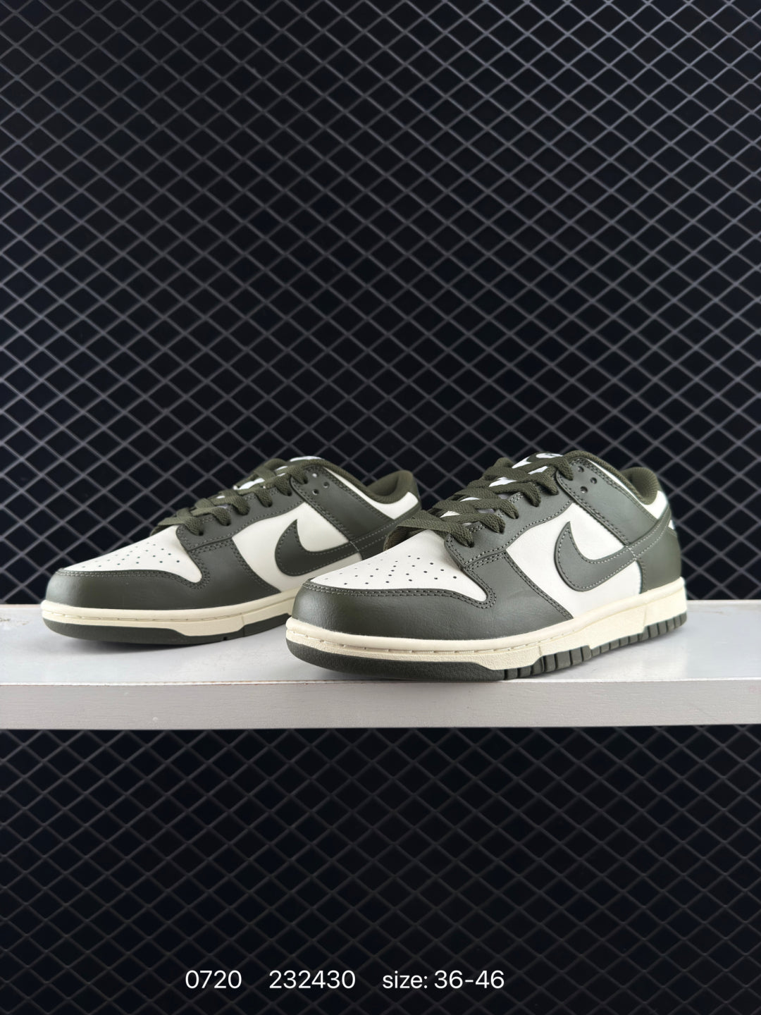 Nike Dunk Low Retro Sequoia/White