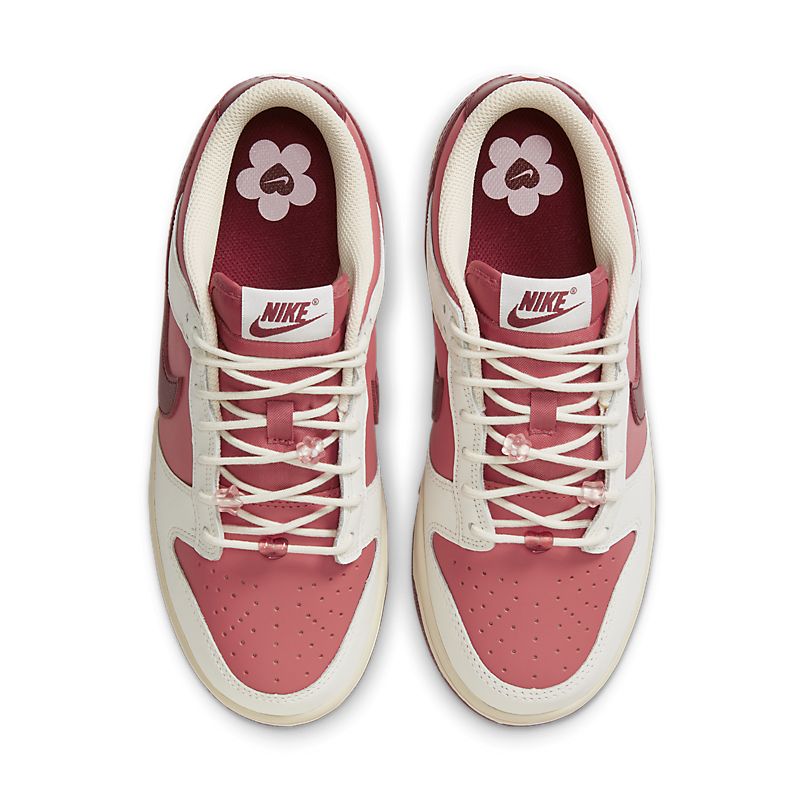 Nike SB Dunk Low Valentine’s Day